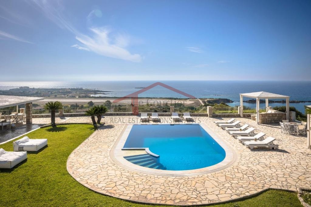 Hotel 620 sqm for sale, Kefallinia Prefecture, Kefalonia