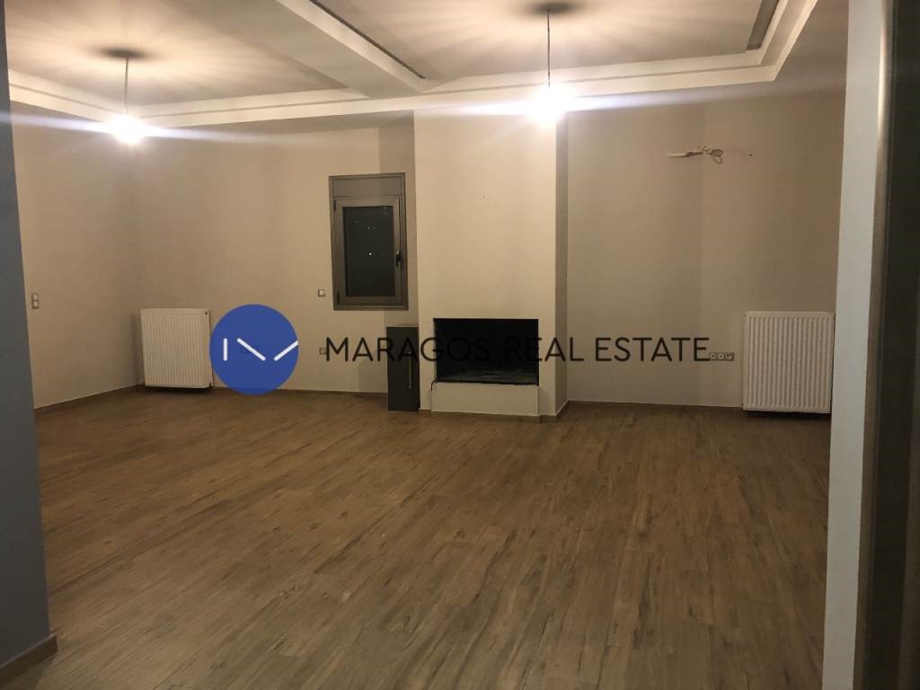 Μονοκατοικία 400 τ.μ. προς πώληση, Άγιος Αδριανός