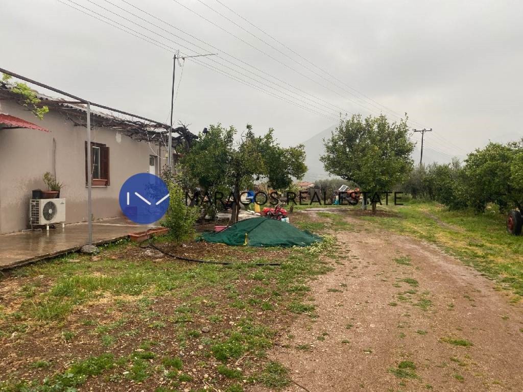Μονοκατοικία 80 τ.μ. προς πώληση, Φίχτι