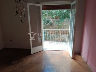 Studio / γκαρσονιέρα 31 τ.μ. προς πώληση, Hilton-thumb-5