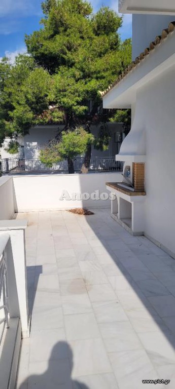 Μεζονέτα 230 τ.μ. πρός ενοικίαση, Αθήνα - Βόρεια Προάστια, Νέα Ερυθραία