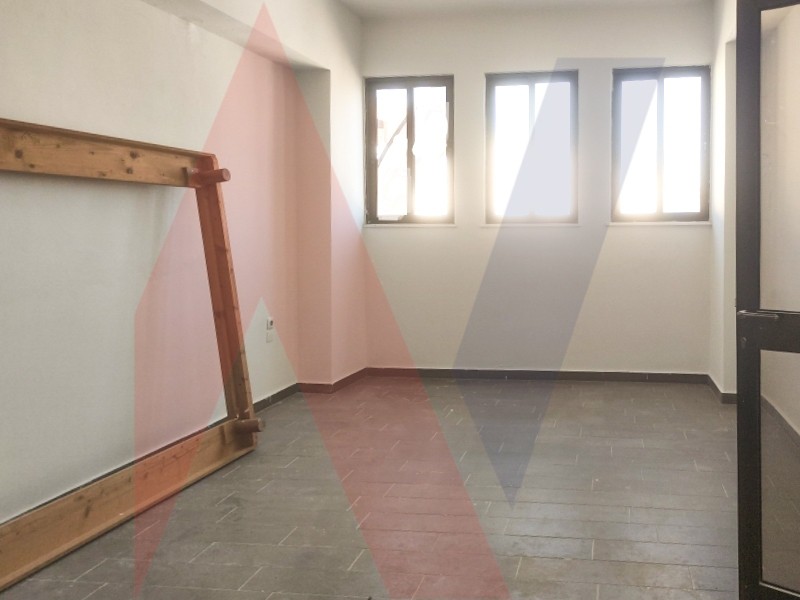 Αίθουσα 431 τ.μ. πρός πώληση, Μαγνησία, Βόλος