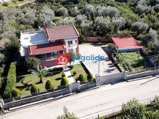 Μονοκατοικία 195 τ.μ. για πώληση