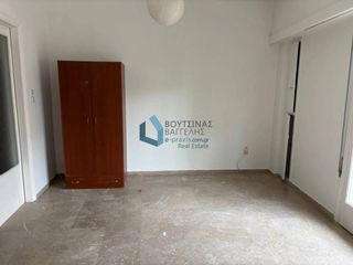 Studio / γκαρσονιέρα 37 τ.μ. προς ενοικίαση, Αγία Σοφία Πάτρας-thumb-1