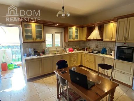 Detached home 450 sqm for sale