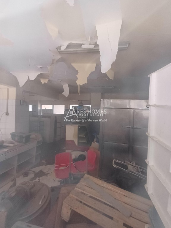 Κατάστημα 130 τ.μ. προς πώληση, Κέντρο Πειραιά