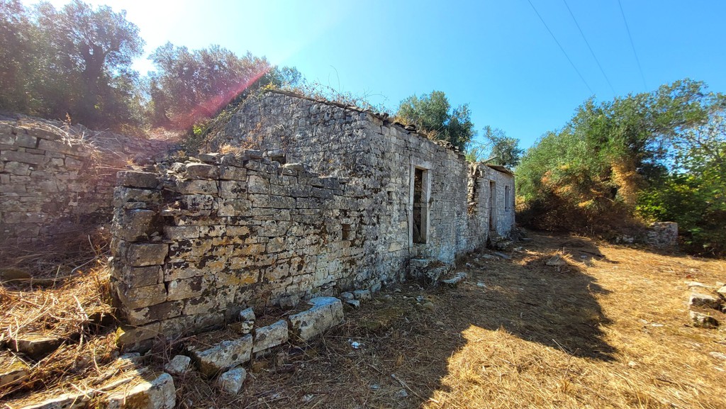 Οικόπεδο 4.454 τ.μ. πρός πώληση, Ν. Κέρκυρας, Παξοί