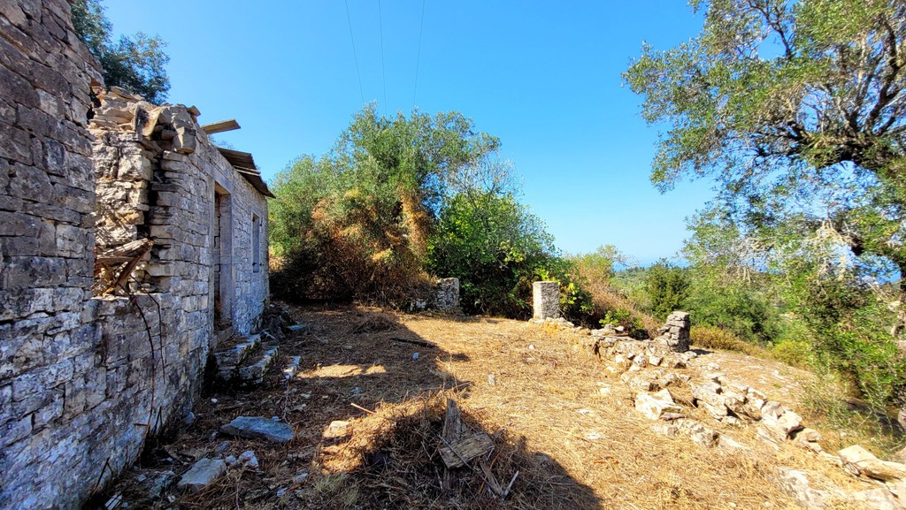 Οικόπεδο 4.454 τ.μ. πρός πώληση, Ν. Κέρκυρας, Παξοί