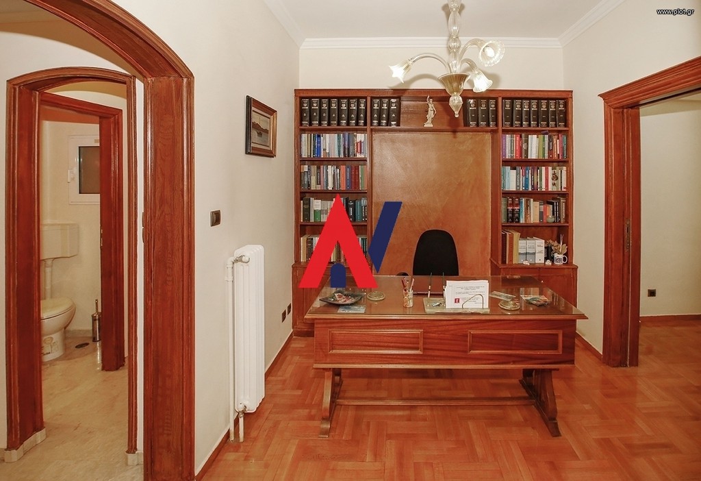 Γραφείο 142 τ.μ. προς πώληση, Κολωνάκι