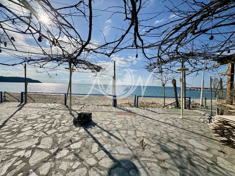 Συγκρότημα διαμερισμάτων 450 τ.μ. για πώληση, Ν. Καβάλας, Θάσος