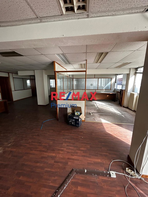 Γραφείο 275 τ.μ. προς πώληση, Τερψιθέα Πειραιά