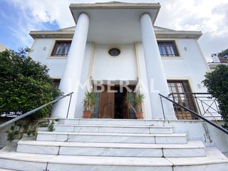 Βίλλα 900 τ.μ. για ενοικίαση