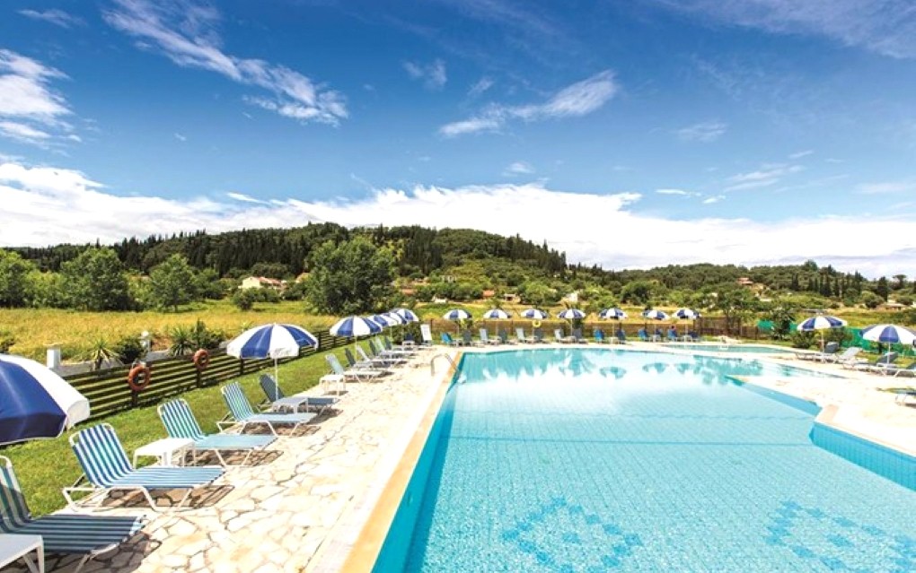 Συγκρότημα διαμερισμάτων 600 τ.μ. πρός πώληση, Ν. Κέρκυρας, Κέρκυρα