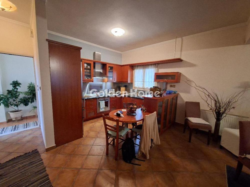 Συγκρότημα διαμερισμάτων 220 τ.μ. προς πώληση, Μακρύς Τοίχος