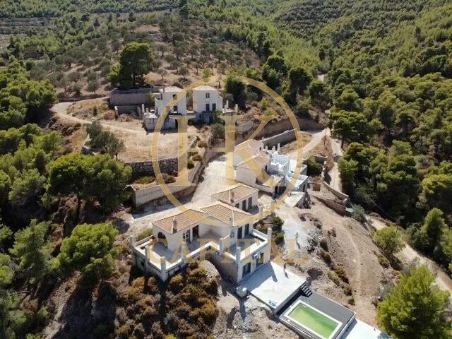 Μεζονέτα 120 τ.μ. προς πώληση, Μονή Αγίων Πάντων Σπετσών
