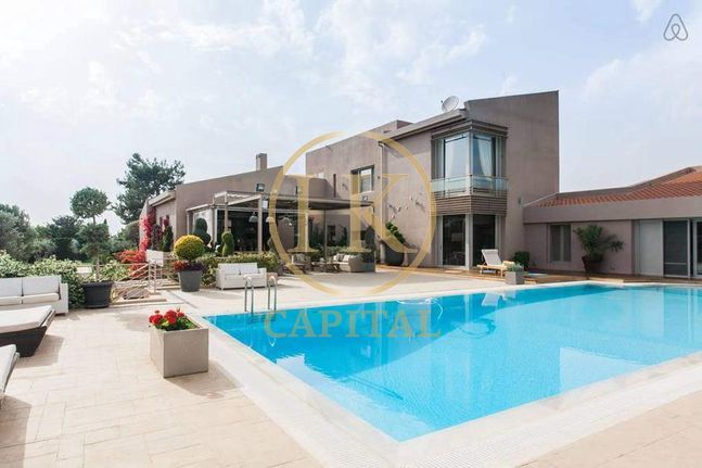 Villa 890 sqm for sale, Athens - North, Marousi