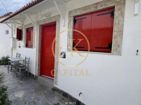 Μονοκατοικία 18 τ.μ. προς πώληση