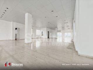 Κατάστημα 300 τ.μ. για ενοικίαση, Μεσσηνία, Καλαμάτα-thumb-7