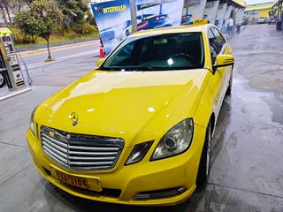 Οδηγός ταξί Mercedes Benz W212