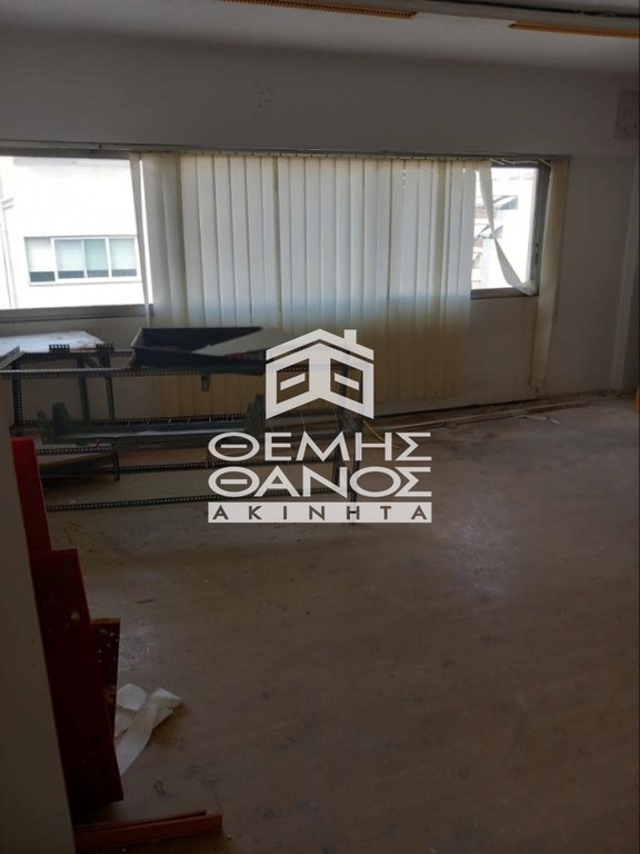 Επιχειρηματικό κτίριο 716 τ.μ. προς πώληση, Πλατεία Κολιάτσου