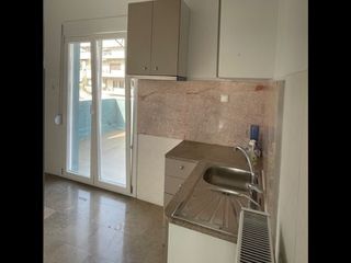 Διαμέρισμα 85 τ.μ. για πώληση, Πειραιάς, Καστέλλα-thumb-6