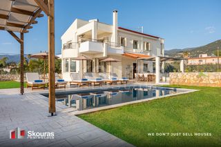 Βίλλα 340 τ.μ. για πώληση, Μεσσηνία, Καλαμάτα-thumb-5