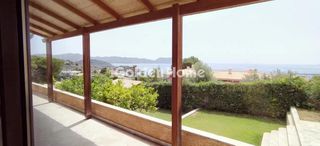 Μονοκατοικία 235 τ.μ. για ενοικίαση
