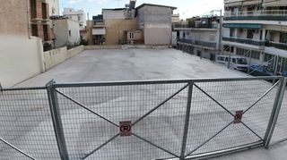 Ενοικιάζεται θέση πάρκινγκ σε ανοιχτό χώρο (περιφραγμένο με ηλεκτρική γκαραζόπορτα)Αυτοκίνητο 90€ Μηχανάκι 40€ Κέντρο Πέραμα