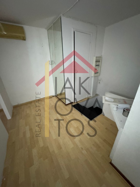 Κατάστημα 45 τ.μ. προς ενοικίαση, Κάτω Γλυφάδα