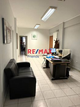 Γραφείο 130 τ.μ. για πώληση