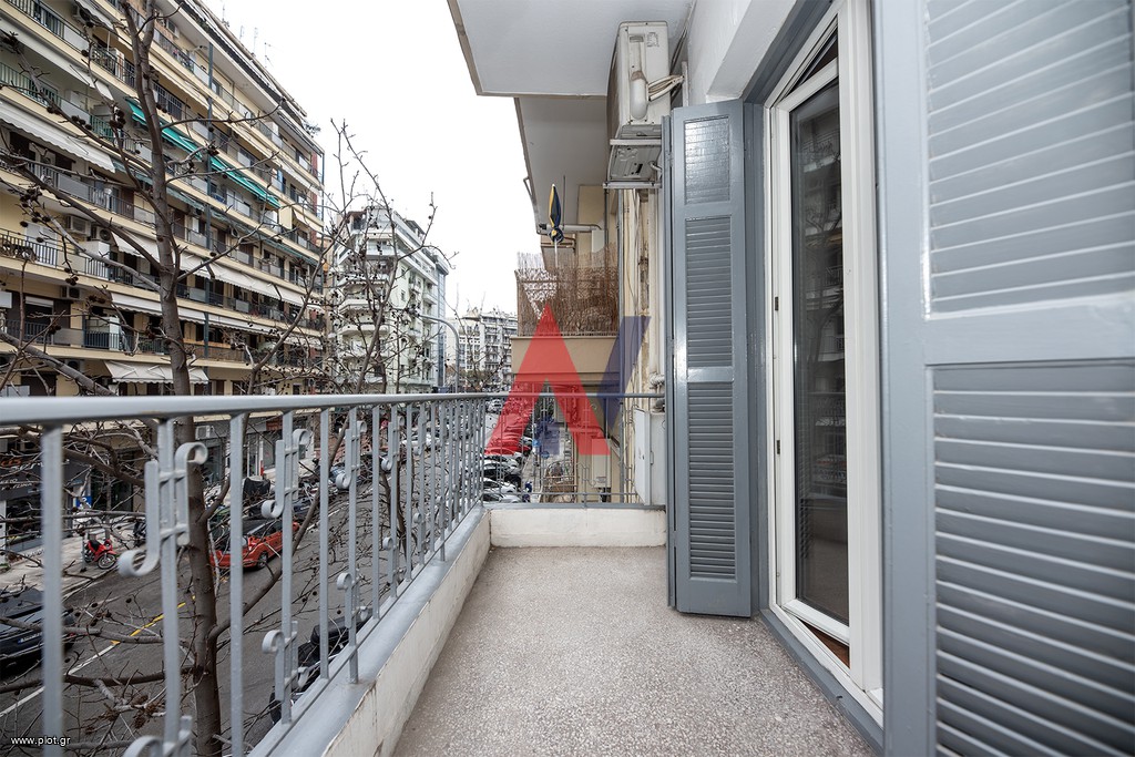 Studio / γκαρσονιέρα 37 τ.μ. προς πώληση, Καμάρα Θεσσαλονίκης