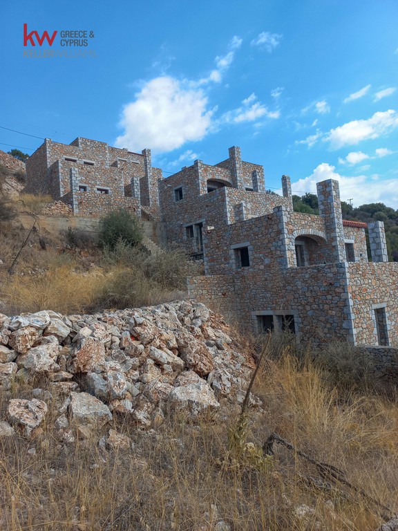 Συγκρότημα διαμερισμάτων 212,34 τ.μ. προς πώληση, Γύθειο