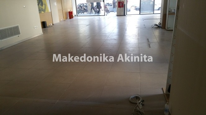 Κατάστημα 777 τ.μ. πρός ενοικίαση, Θεσσαλονίκη - Κέντρο, Μπότσαρη