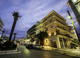 Ξενοδοχείο 1.000 τ.μ. για πώληση