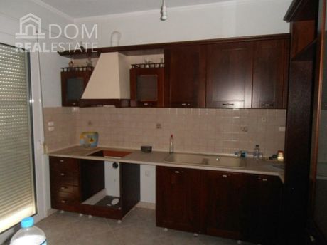 Detached home 347 sqm for sale