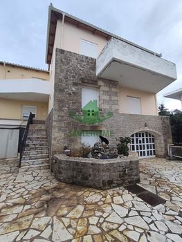 Μεζονέτα 129 τ.μ. πρός πώληση