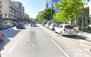 Κατάστημα 200 τ.μ. προς ενοικίαση