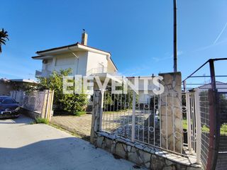 Επιχειρηματικό κτίριο 763 τ.μ. για πώληση
