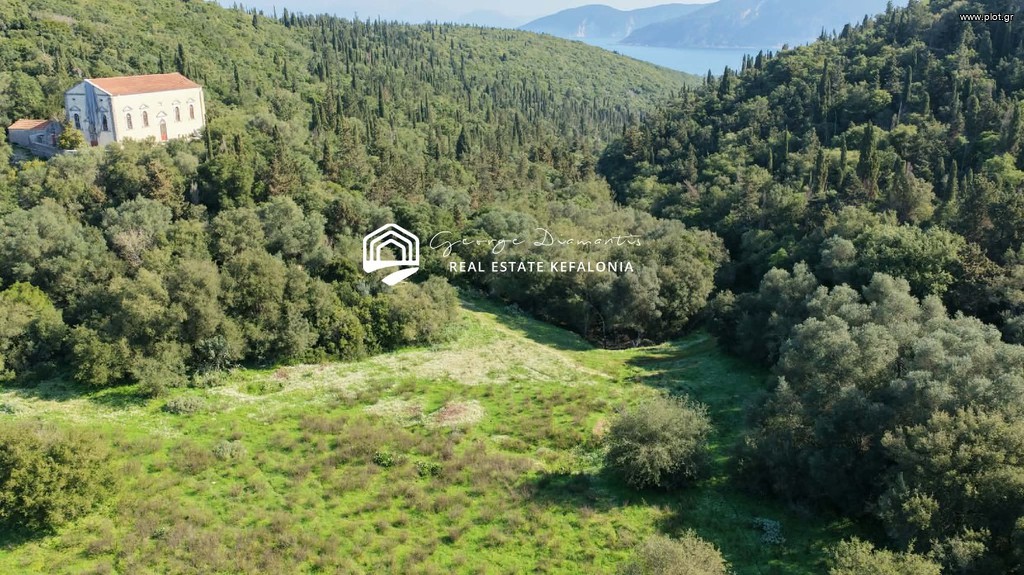 Οικόπεδο 4.000 τ.μ. πρός πώληση, Ν. Κεφαλονιάς, Κεφαλονιά