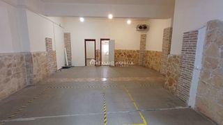 Store 190 sqm for rent