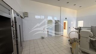 Κατάστημα 220 τ.μ. πρός ενοικίαση, Εύβοια, Χαλκίδα-thumb-8