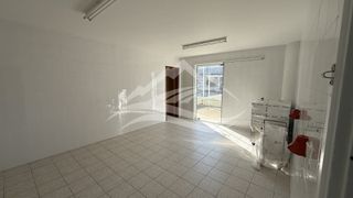 Κατάστημα 220 τ.μ. πρός ενοικίαση, Εύβοια, Χαλκίδα-thumb-9