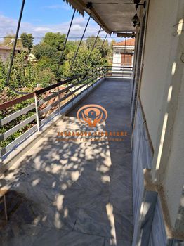 Συγκρότημα διαμερισμάτων 200 τ.μ. για πώληση