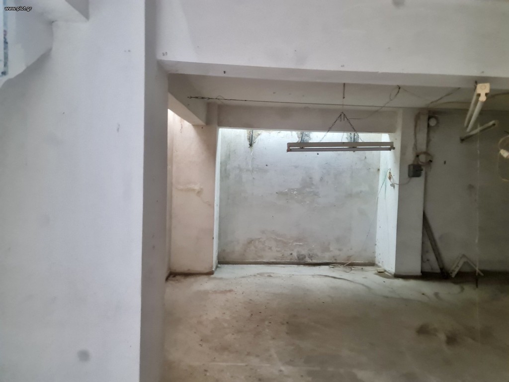 Αποθήκη 80 τ.μ. πρός ενοικίαση, Αθήνα - Δυτικά Προάστια, Περιστέρι
