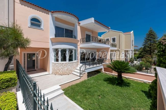 Detached home 317 sqm for sale, Athens - North, Kifisia