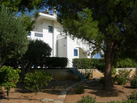 Μονοκατοικία 400τ.μ. για πώληση-Λεγρενά