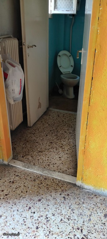 Κατάστημα 54 τ.μ. προς πώληση, Σκεπάρνη