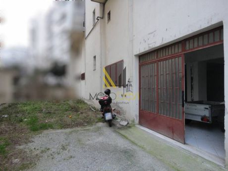 Αποθήκη 160 τ.μ. προς πώληση