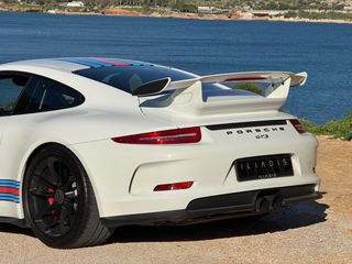 Porsche 911 2016 GT3-thumb-3