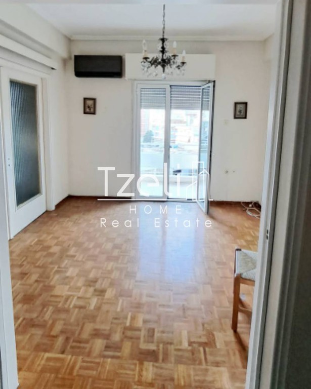 Διαμέρισμα 68 τ.μ. προς πώληση, Πειραιάς, Καμίνια